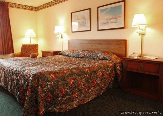 גרינווד Rodeway Inn חדר תמונה