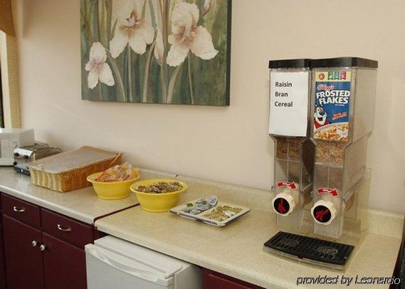 גרינווד Rodeway Inn מסעדה תמונה